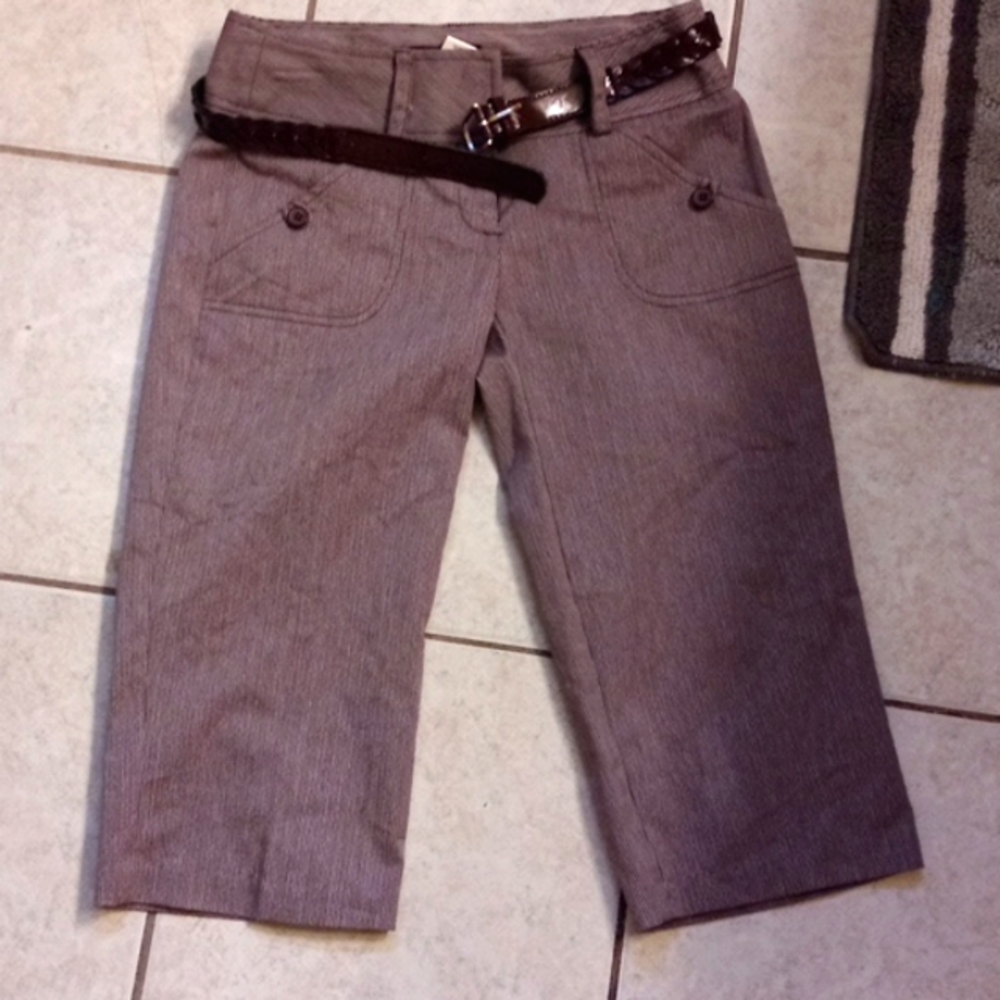Women's dress capris